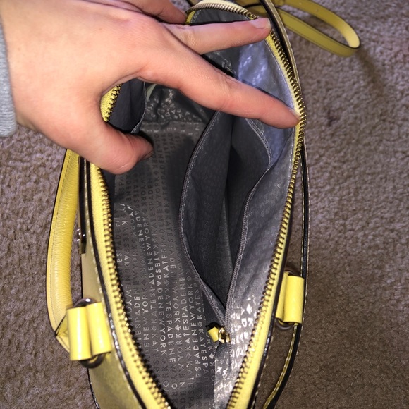 Yellow Kate Spade shoulder bag - Picture 2 of 3